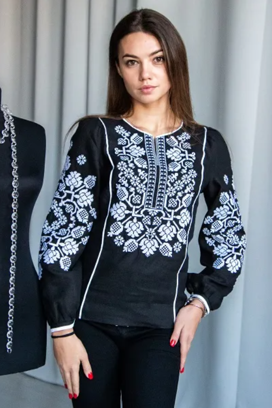 Ukrainian women's blouse "Vlada"