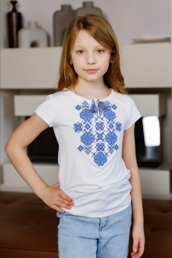 Girl's "Kvitana" short sleeve embroidered white shirt blue