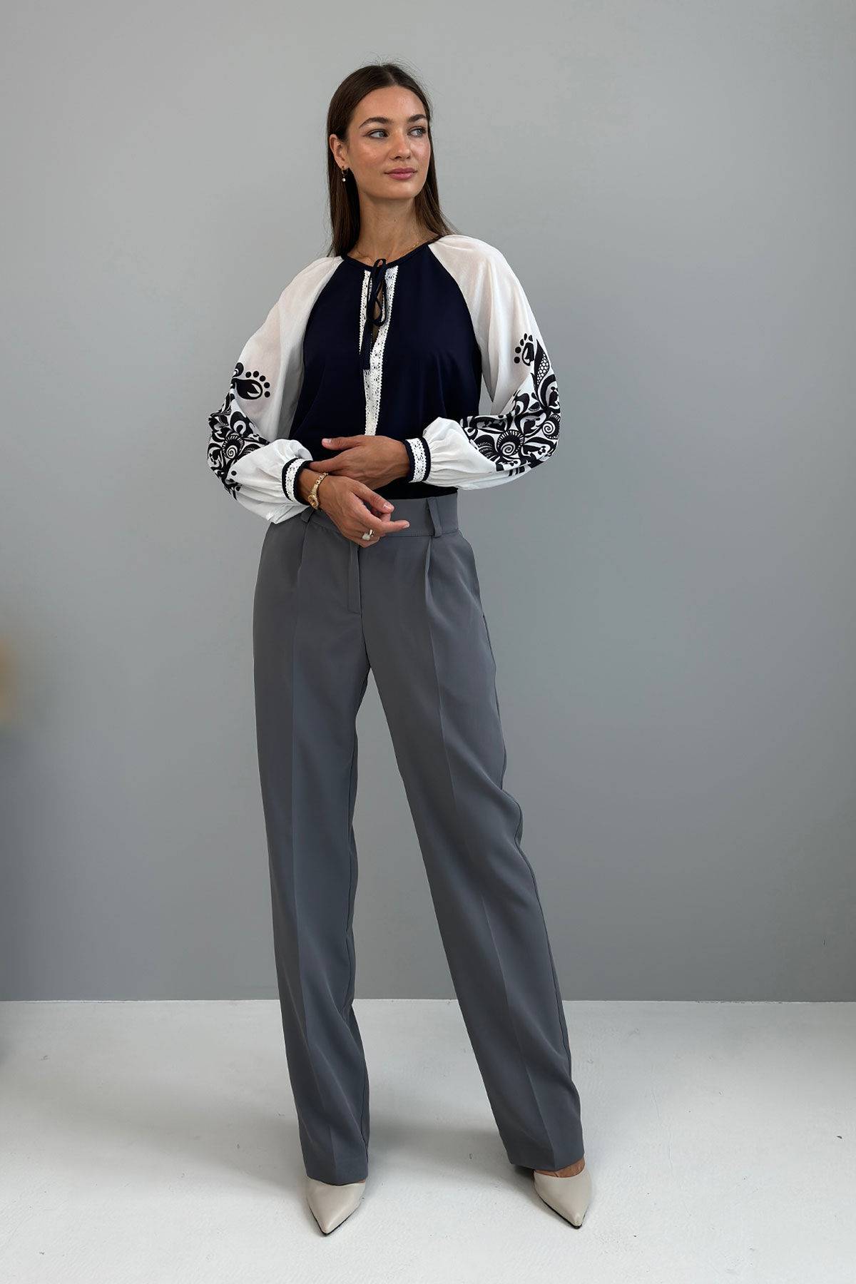 Lady's blouse "Sophia" navy blue